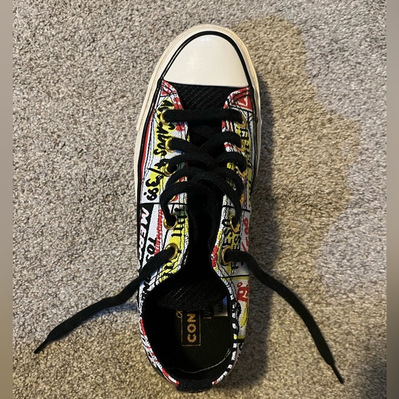 Low top size 7 women’s converse Chuck 70 Low 'Mi Gente Capsule - Bodega Run - Picture 4 of 4